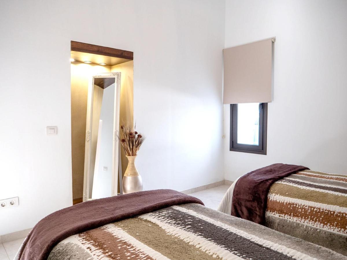 Comfortable House In Tias With Free Parking Kültér fotó